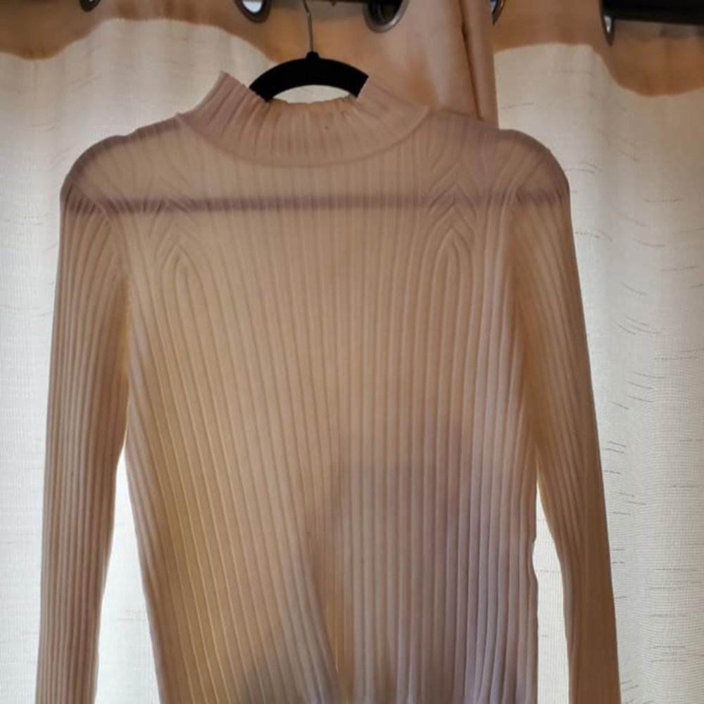Bellini White ribbed turtleneck